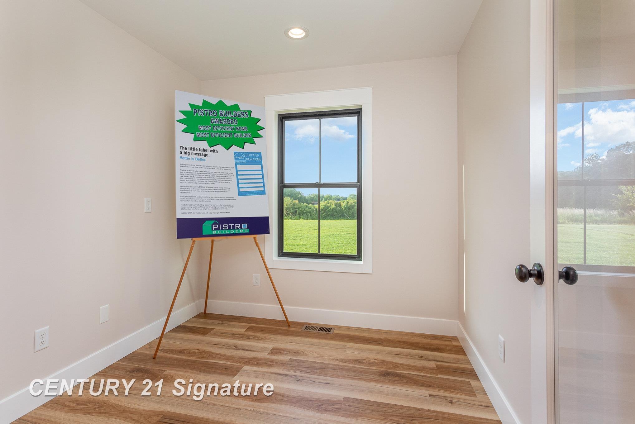 2279 Holly Ridge Lane Standish, MI 48658 - Photo 21 of 41 Gallery Image 21