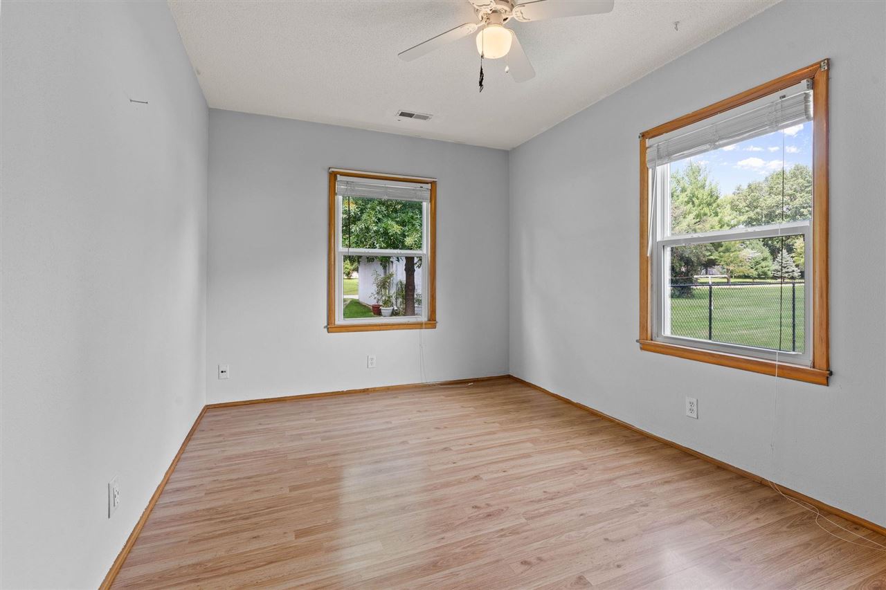 718 3rd Street Kalona, IA 52247 - Photo 21 of 33 Gallery Image 21