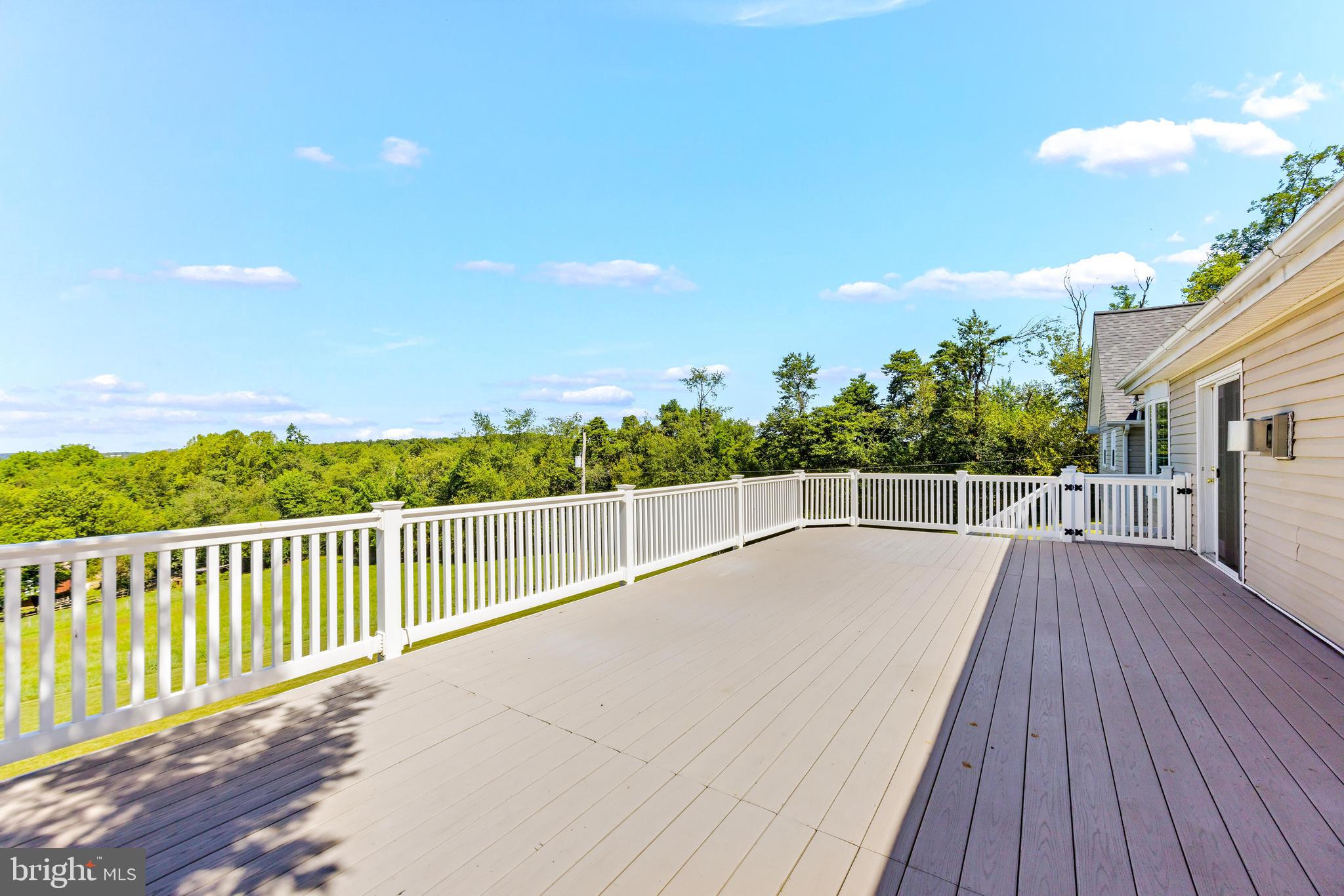 380 Crowl Road Westminster, MD 21158 - Photo 59 of 82 Deck