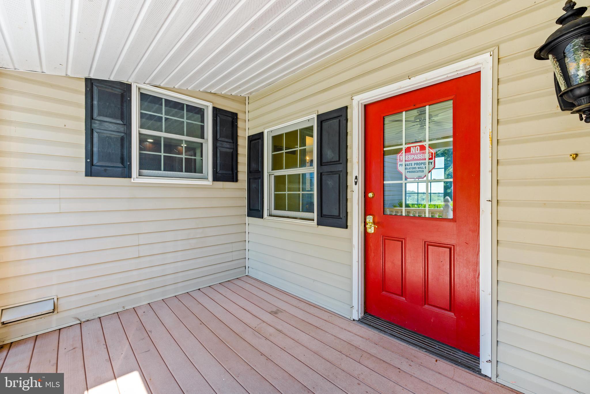 380 Crowl Road Westminster, MD 21158 - Photo 7 of 82 Breezeway Entrance