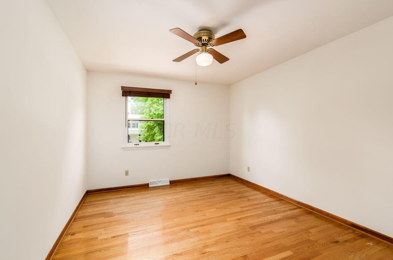 293 Weydon Road Columbus, OH 43085 - Photo 33 of 54 Bedroom #3