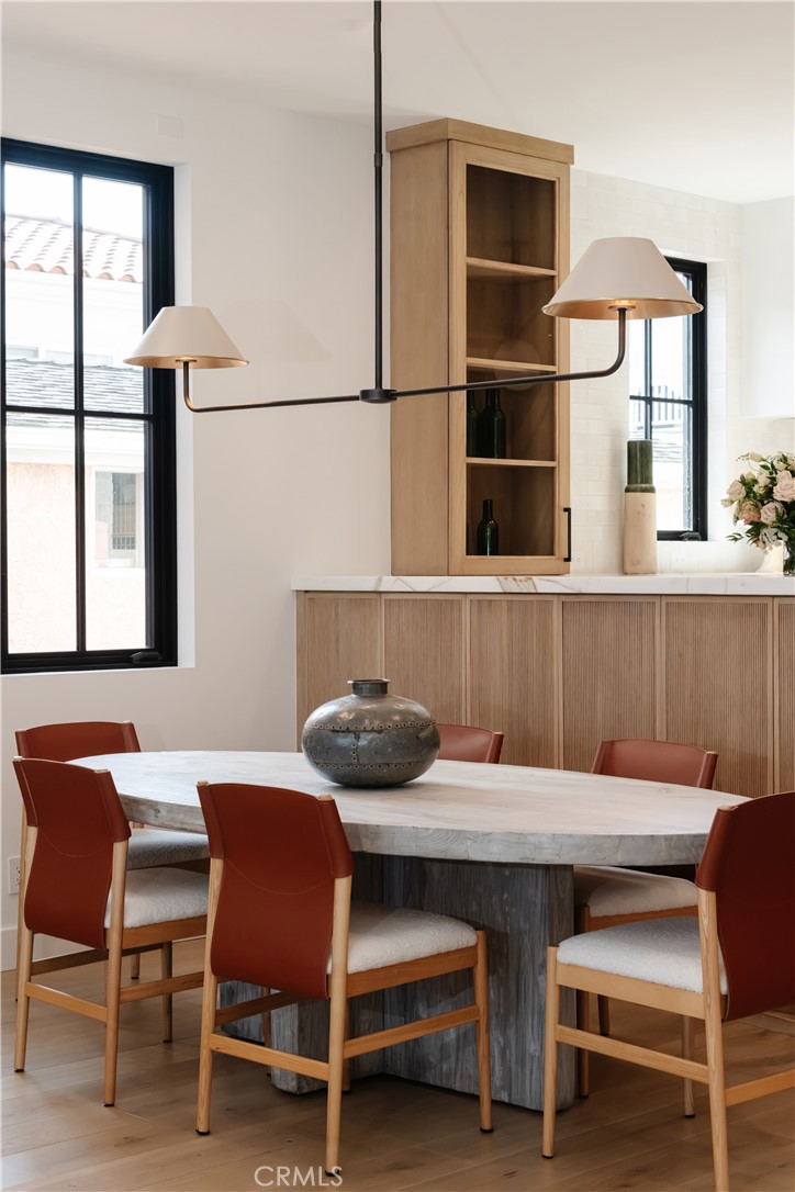 405 7th Street Manhattan Beach, CA 90266 - Photo 13 of 70