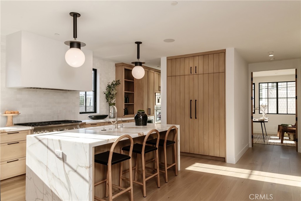 405 7th Street Manhattan Beach, CA 90266 - Photo 20 of 70