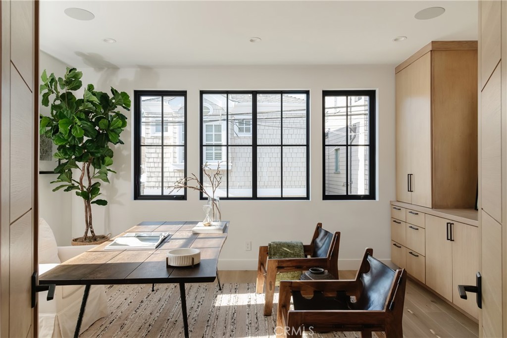 405 7th Street Manhattan Beach, CA 90266 - Photo 35 of 70