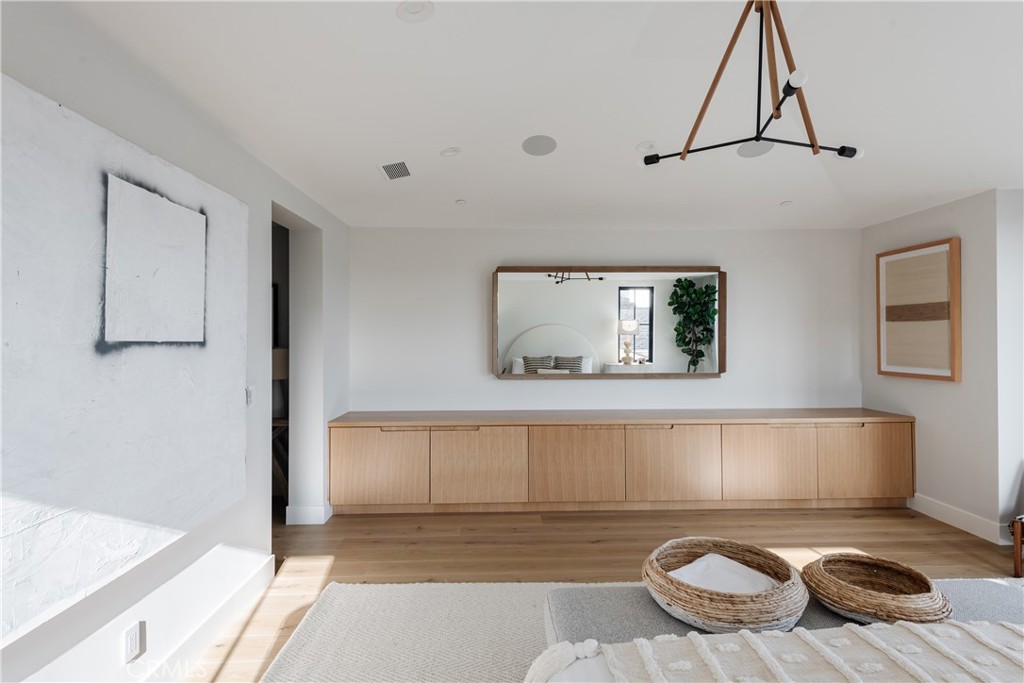 405 7th Street Manhattan Beach, CA 90266 - Photo 43 of 70