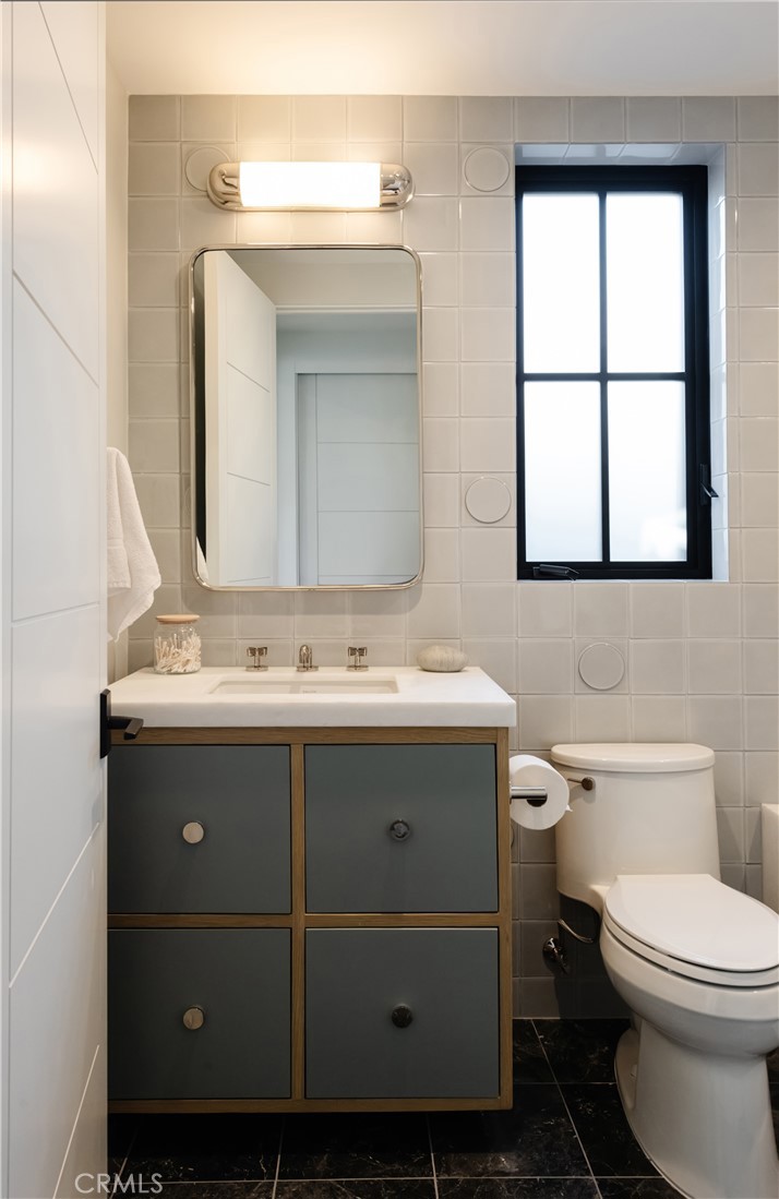 405 7th Street Manhattan Beach, CA 90266 - Photo 51 of 70