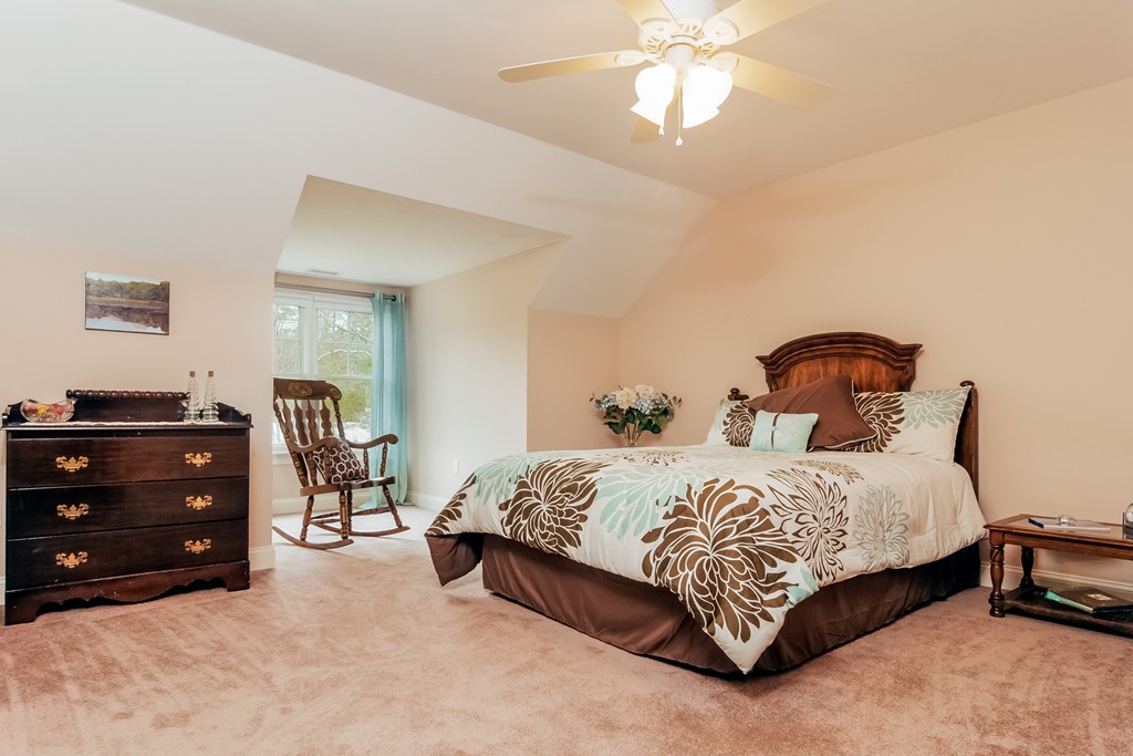 22 Old Mill Road Norfolk, MA 02056 - Photo 14 of 23 Gallery Image 14