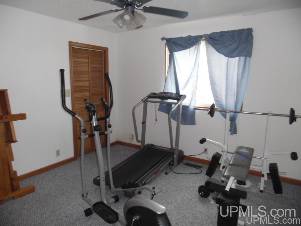 3996 20th Road Gladstone, MI 49837 - Photo 14 of 29