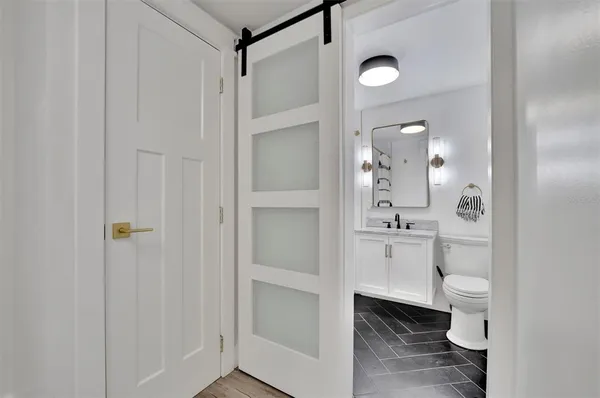 $1,099,000 | 2713 4th Avenue West, Bradenton, FL 34205