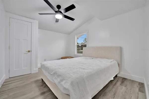 $1,099,000 | 2713 4th Avenue West, Bradenton, FL 34205