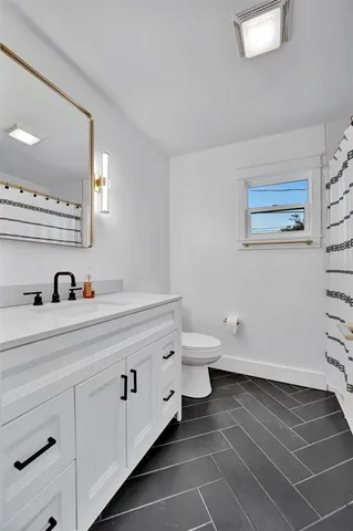 $1,099,000 | 2713 4th Avenue West, Bradenton, FL 34205