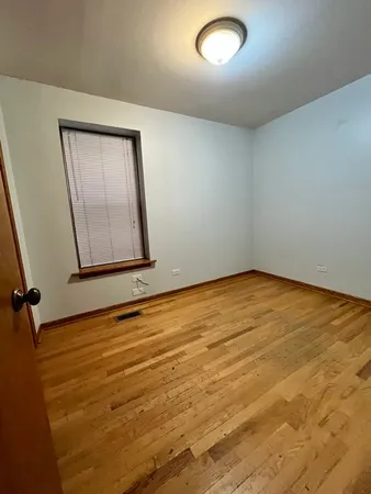 $2,750 | 3217 South May Street, Unit 1, Chicago, IL 60608
