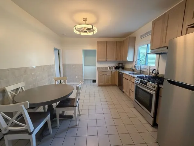 $3,400 | 19 Wyatt Street, Unit 19, Somerville, MA 02143