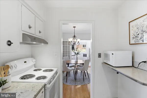 $789,000 | 10014 Cedar Lane, Kensington, MD 20895