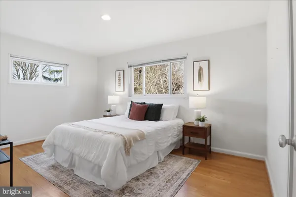 $789,000 | 10014 Cedar Lane, Kensington, MD 20895