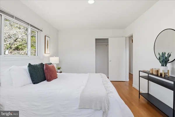 $789,000 | 10014 Cedar Lane, Kensington, MD 20895