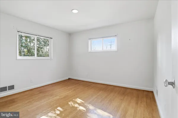 $789,000 | 10014 Cedar Lane, Kensington, MD 20895