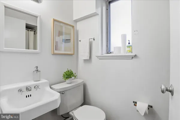 $789,000 | 10014 Cedar Lane, Kensington, MD 20895