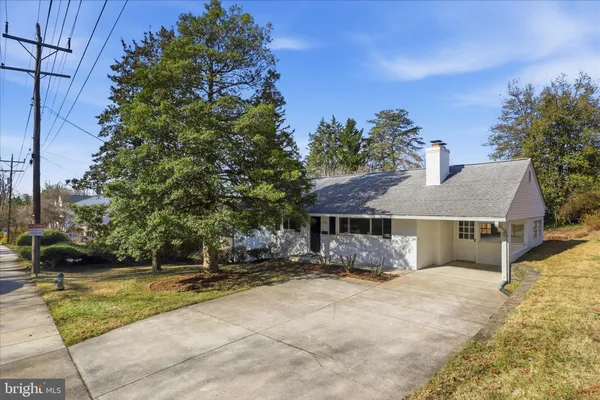 $789,000 | 10014 Cedar Lane, Kensington, MD 20895