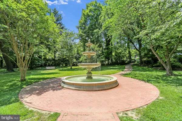 $789,000 | 10014 Cedar Lane, Kensington, MD 20895