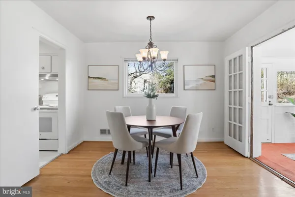 $789,000 | 10014 Cedar Lane, Kensington, MD 20895