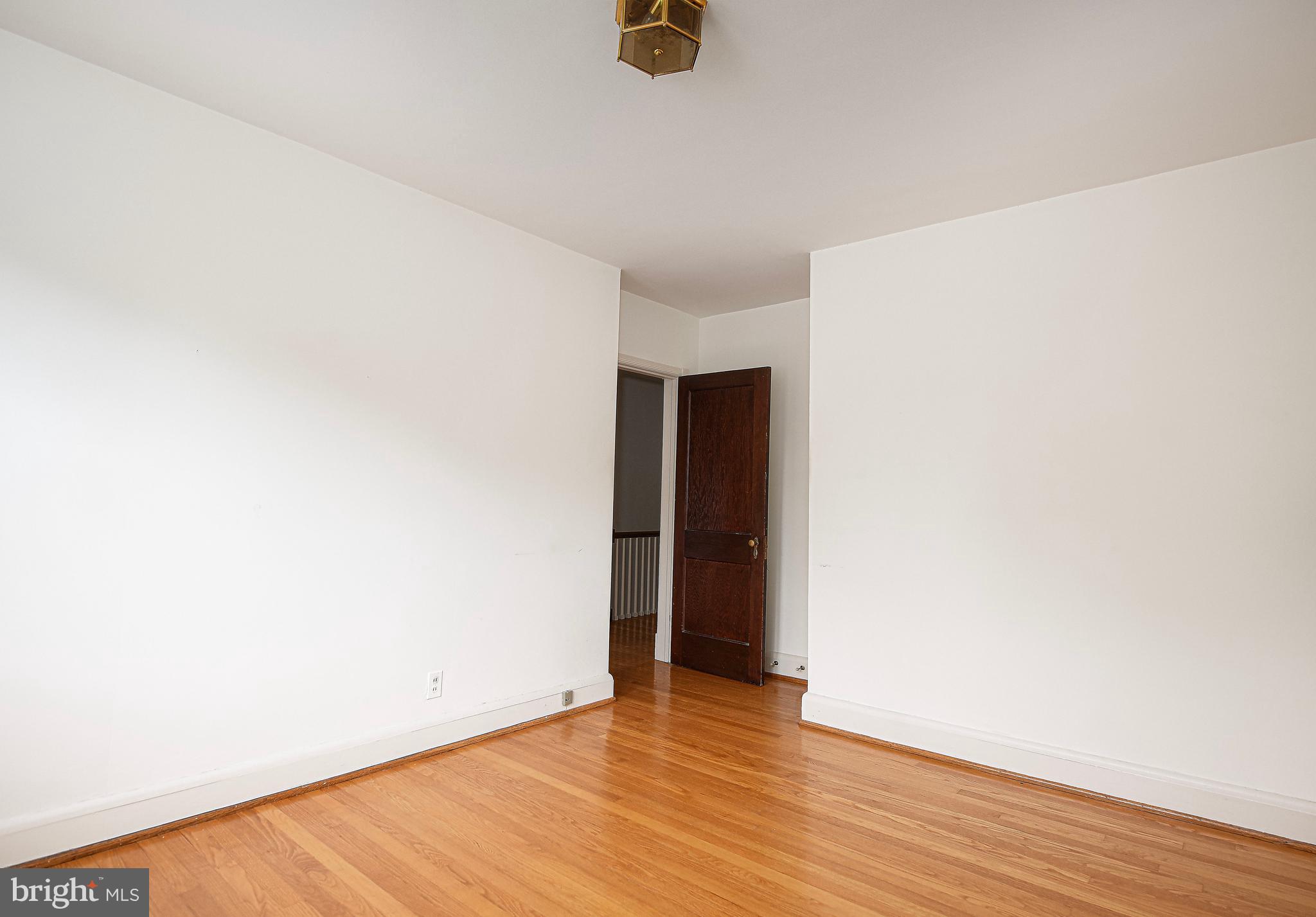 229 Dumbarton Road Baltimore, MD 21212 - Photo 12 of 26 Bedroom one