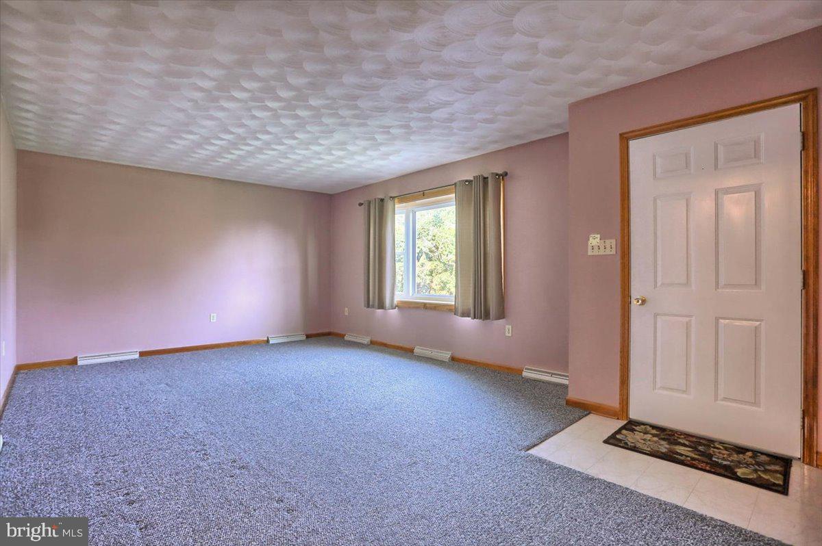 1740 Valley Green Road Etters, PA 17319 - Photo 2 of 26 Living Room