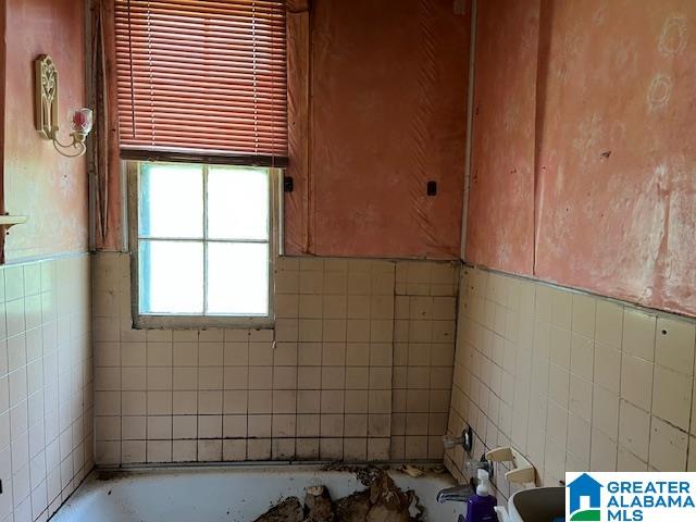 445 Davis Street Talladega, AL 35160 - Photo 7 of 10