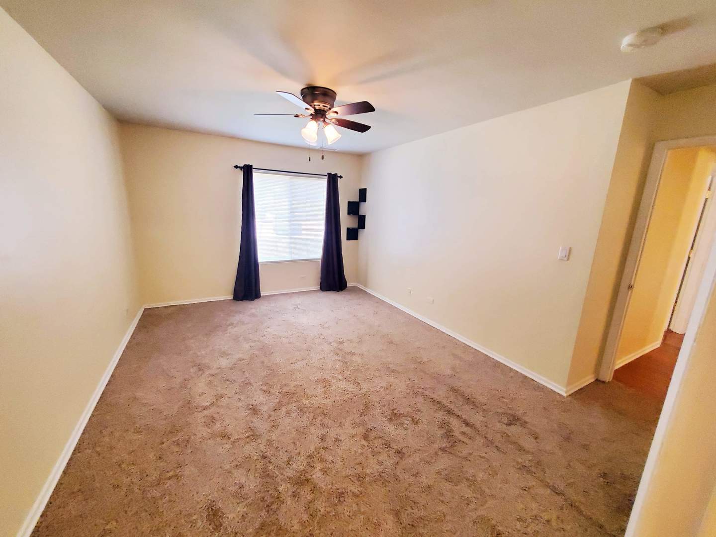 613 Limerick Lane, Unit 1D Schaumburg, IL 60193 - Photo 13 of 24