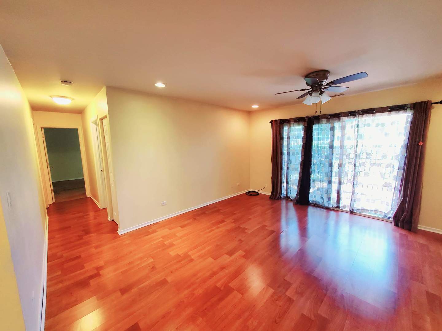 613 Limerick Lane, Unit 1D Schaumburg, IL 60193 - Photo 7 of 24