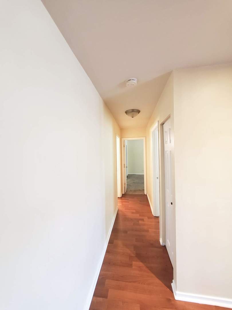 613 Limerick Lane, Unit 1D Schaumburg, IL 60193 - Photo 8 of 24