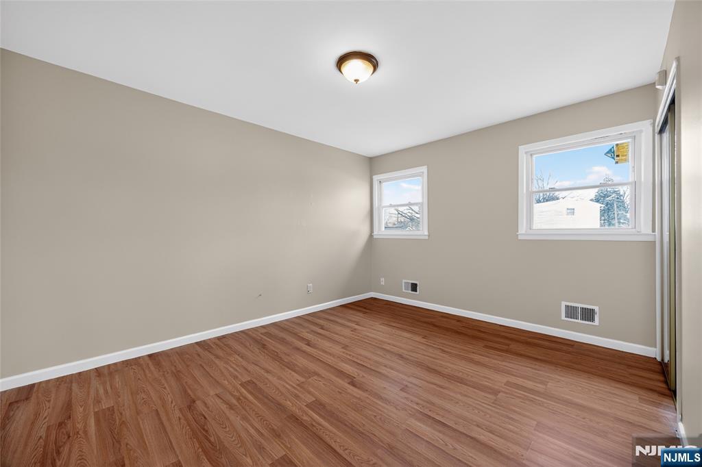 340 Old Post Road Edison, NJ 08817 - Photo 8 of 27