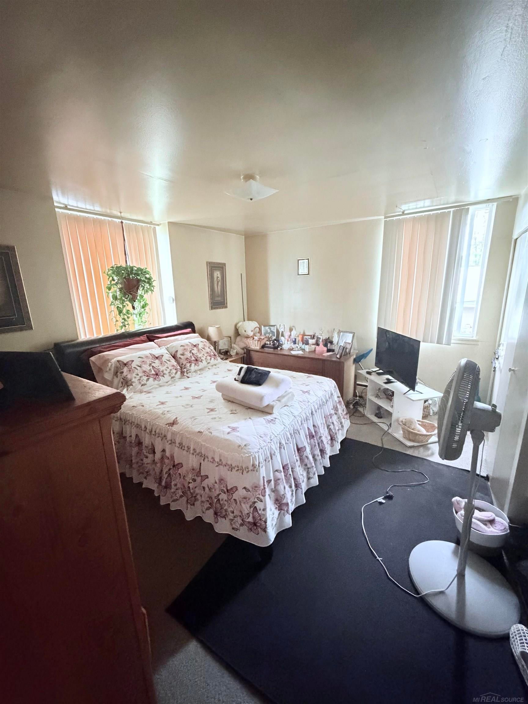 19143 Berg Road Detroit, MI 48219 - Photo 11 of 19 Gallery Image 11