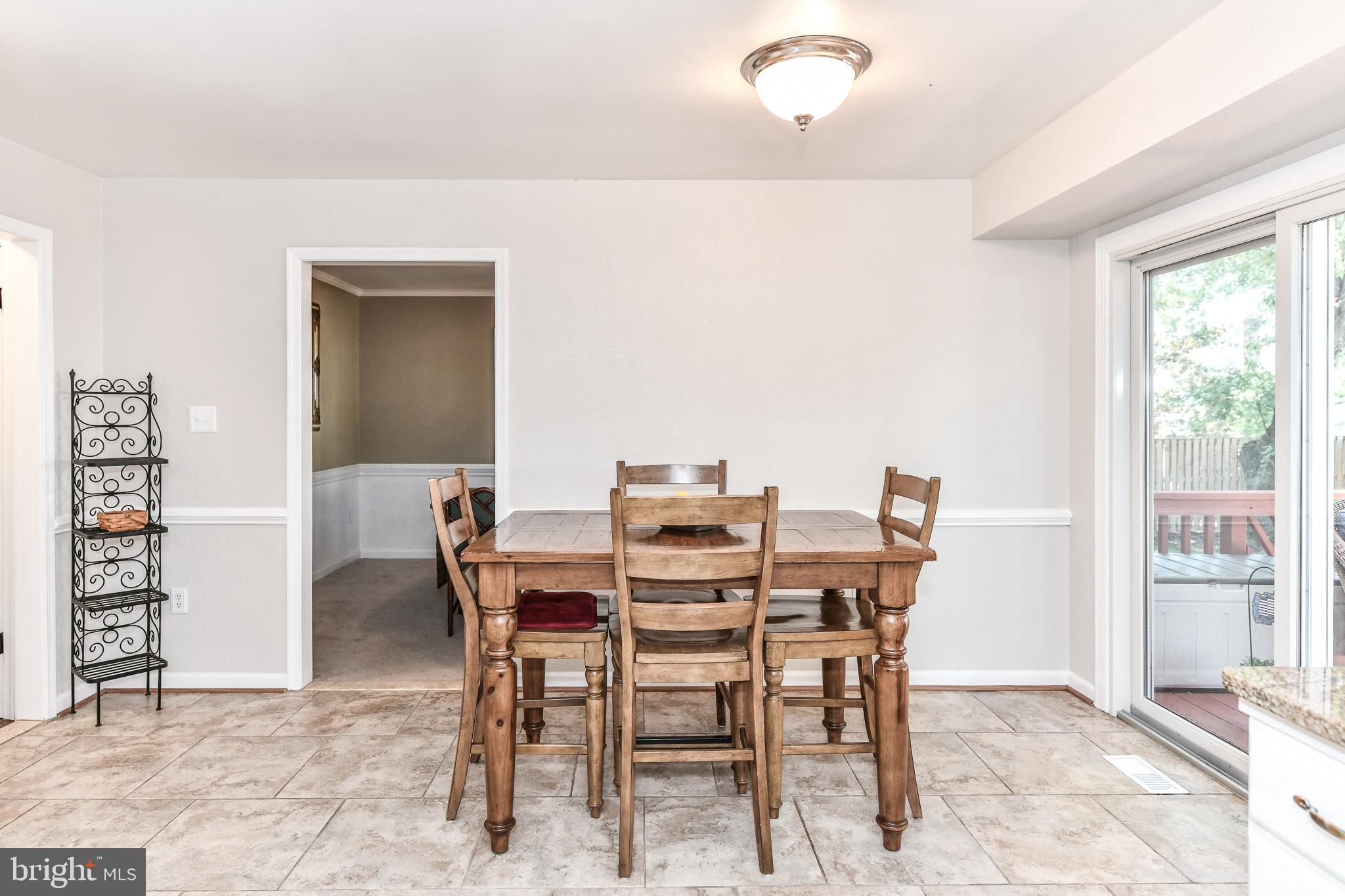 111 Country Road Sterling, VA 20165 - Photo 14 of 55 Spacious kitchen with eat-in dining space!