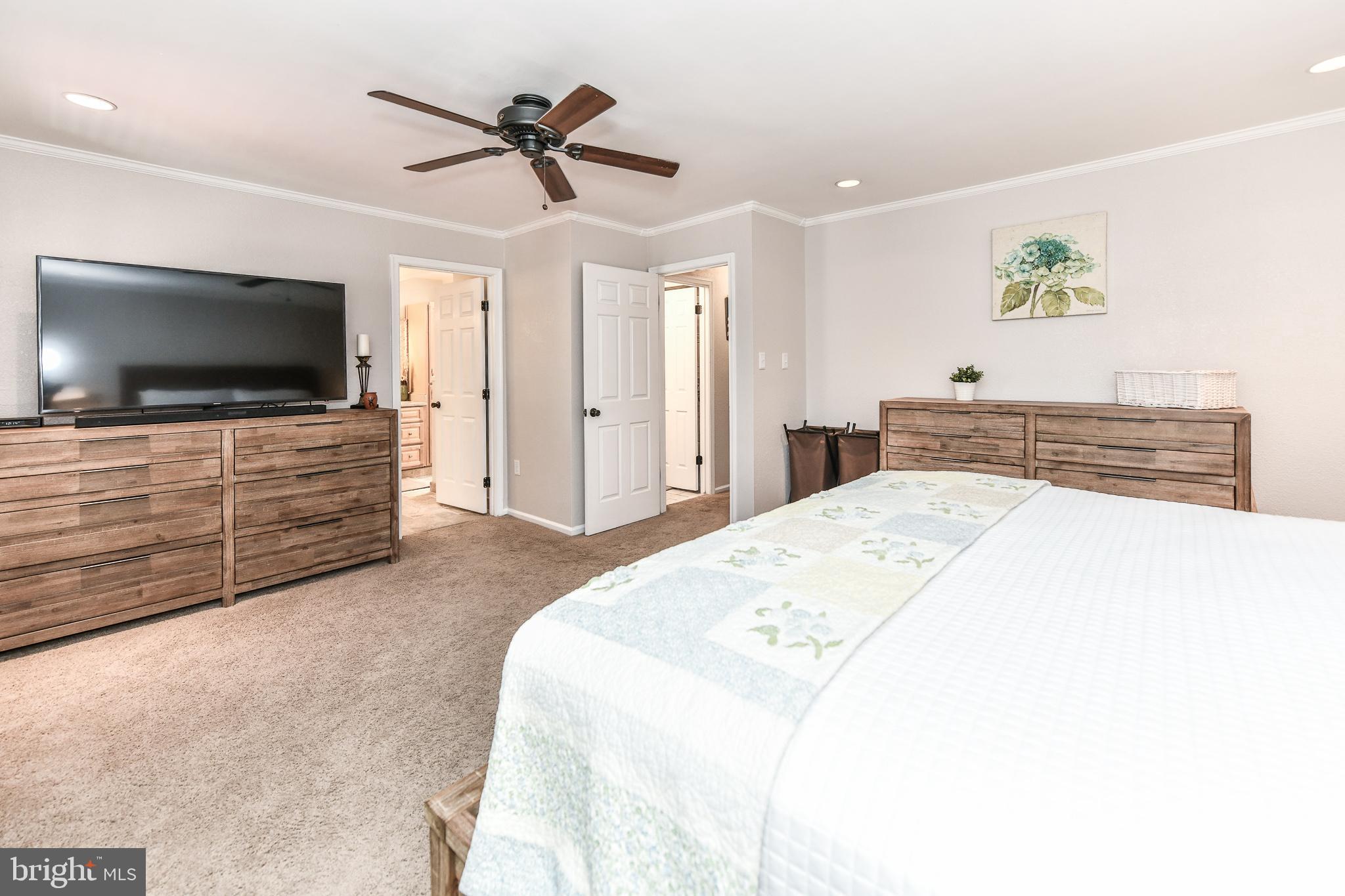 111 Country Road Sterling, VA 20165 - Photo 26 of 55 Gallery Image 26