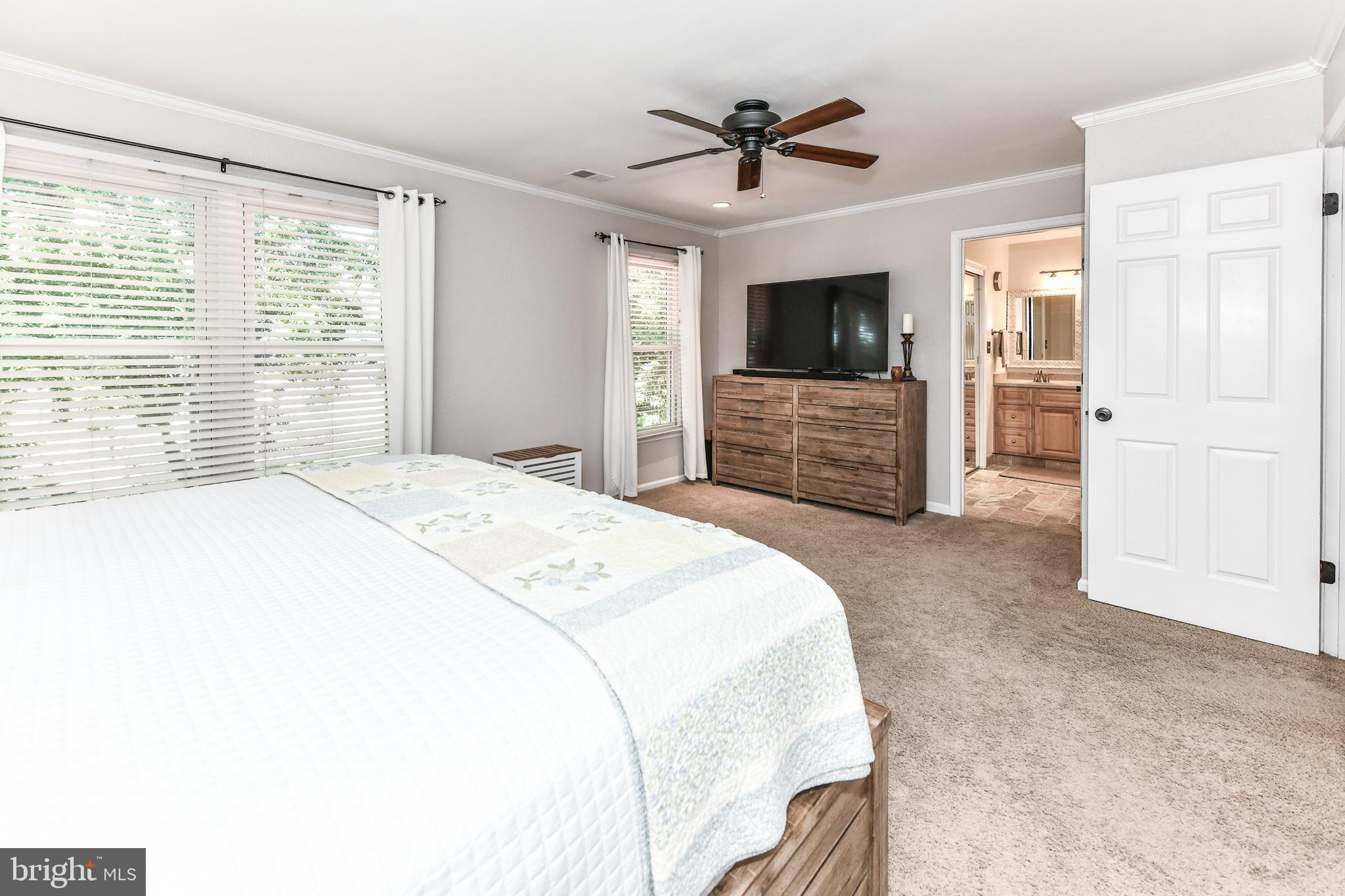 111 Country Road Sterling, VA 20165 - Photo 27 of 55 Gallery Image 27