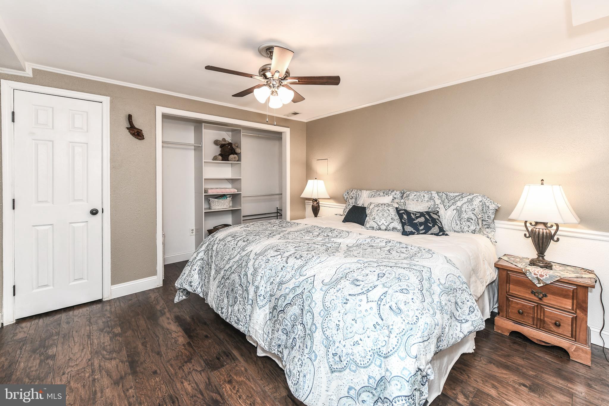 111 Country Road Sterling, VA 20165 - Photo 40 of 55 Huge extra space, currently being used as bedroom!
