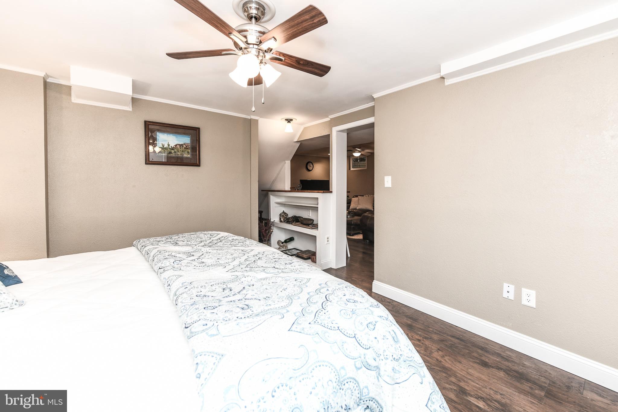 111 Country Road Sterling, VA 20165 - Photo 41 of 55 Even fits a king sized bed!