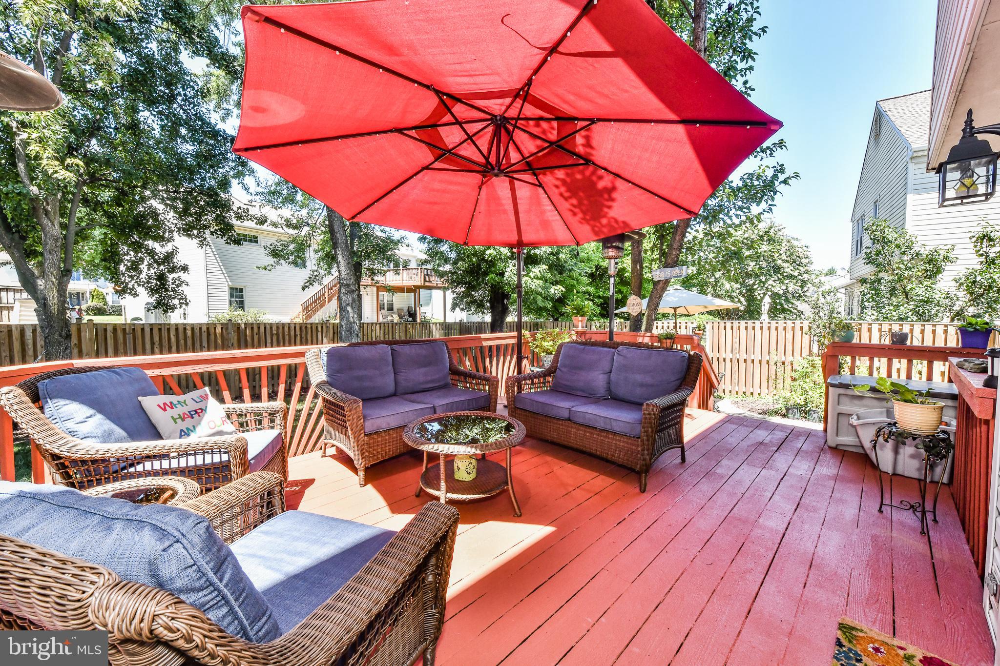 111 Country Road Sterling, VA 20165 - Photo 47 of 55 What a welcoming oasis!