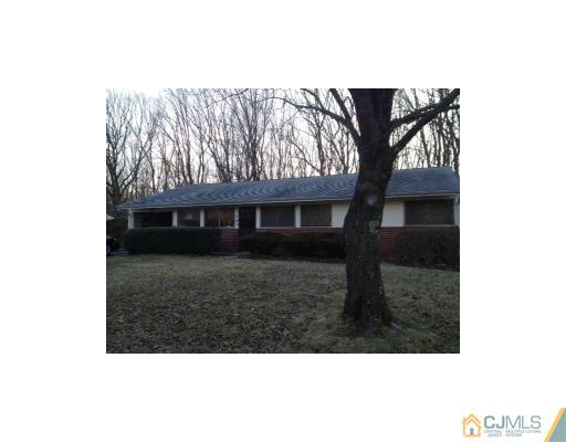 19 Stockton Road Kendall Park, NJ 08824 - Photo 1 of 10 Gallery Image 1