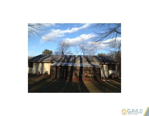 19 Stockton Road Kendall Park, NJ 08824 - Photo 10 of 10 Gallery Image 10