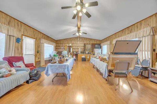 $500,000 | 1411 Highway 15 South, St. George, SC 29477