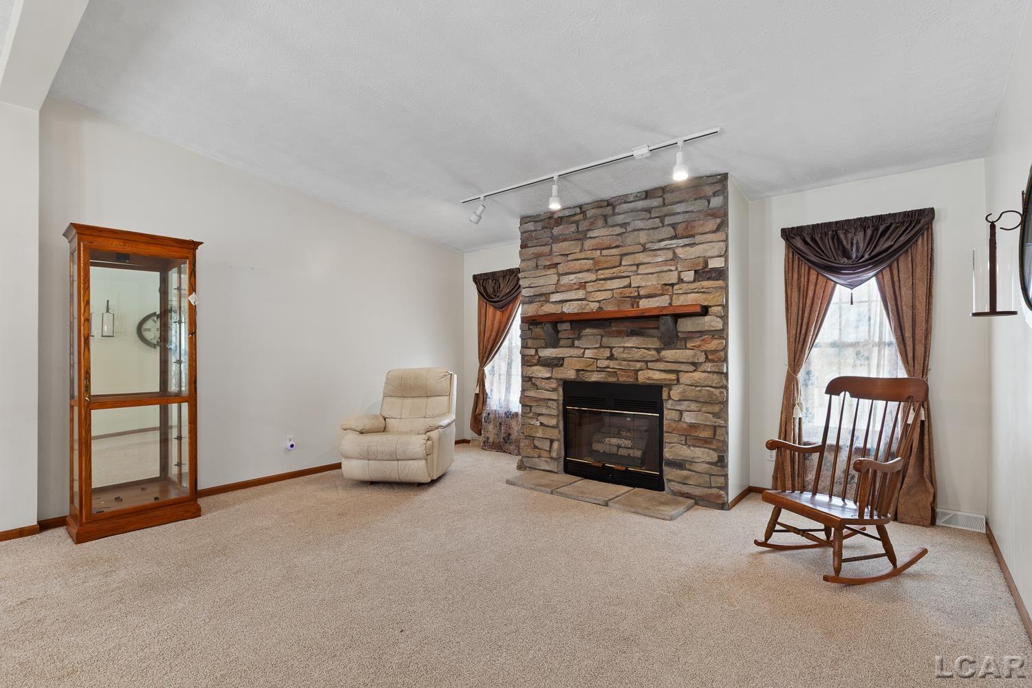 9603 Ridge Highway Britton, MI 49229 - Photo 4 of 45 50195457-6fb7cb5e-edfe-4e92-ba8f-55f7139bc0e3.JPG