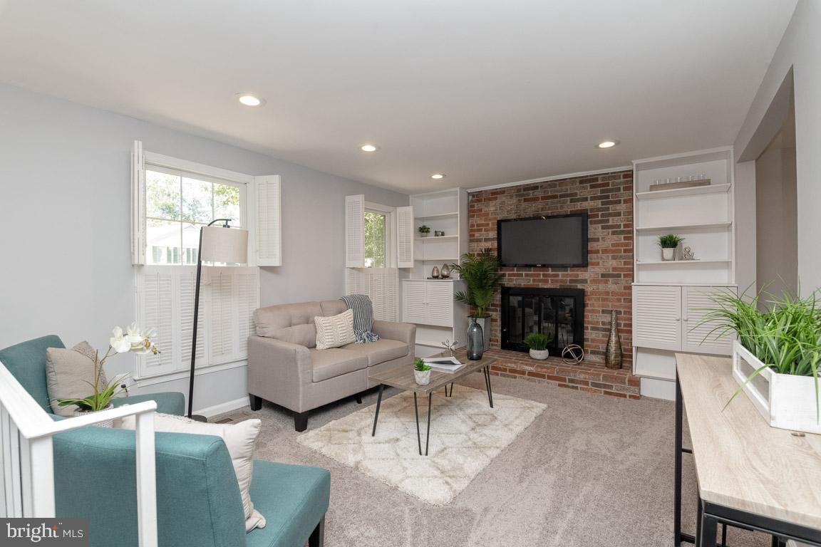 6251 Plaited Reed Columbia, MD 21044 - Photo 2 of 40 Gallery Image 2