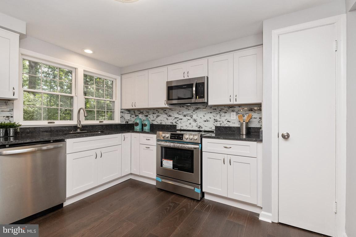6251 Plaited Reed Columbia, MD 21044 - Photo 11 of 40 Gallery Image 11