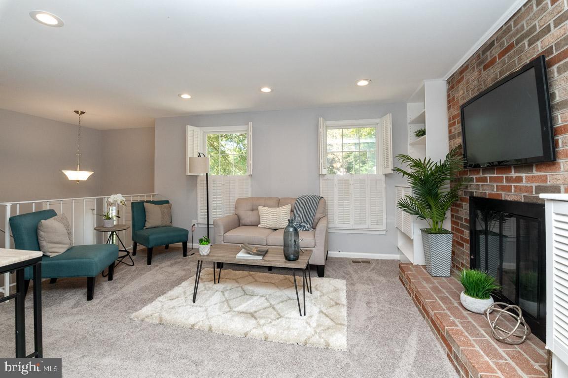 6251 Plaited Reed Columbia, MD 21044 - Photo 3 of 40 Gallery Image 3