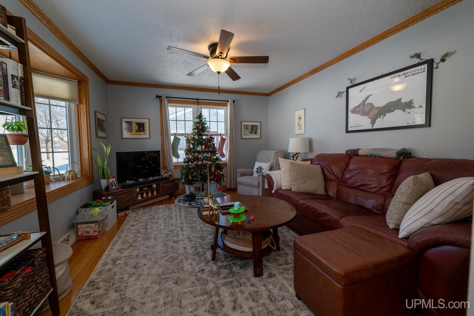 548 Poplar Street Ishpeming, MI 49849 - Photo 7 of 53 Gallery Image 7