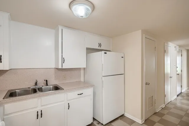 $995 | 1907 Pearl Street, Unit 3, Austin, TX 78701