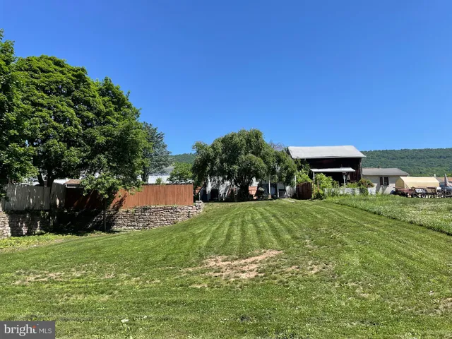 $39,000 | 129 East Market Street, Williamstown, PA 17098