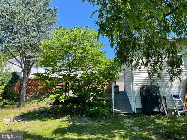 $39,000 | 129 East Market Street, Williamstown, PA 17098